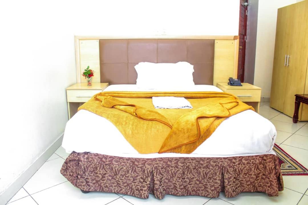 Landmark Hotel Ubungo ภายนอก รูปภาพ